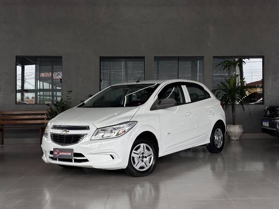 CHEVROLET ONIX 1.0 MPFI LT 8V FLEX 4P MANUAL CHEVROLET ONIX 1.0 MPFI LT 8V FLEX 4P MANUAL